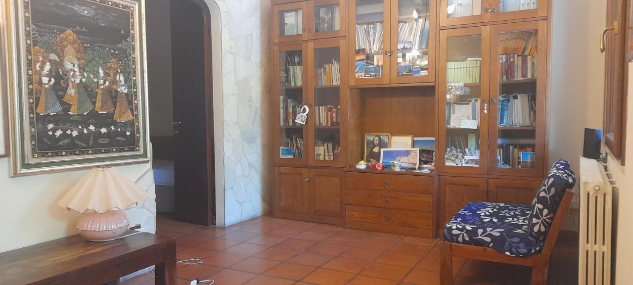 Brezza Di Mare Appartamento In Villa Con Giardino E Spiaggia ,Casa Vacanze Al Mare 夸尔图-圣埃莱娜 外观 照片